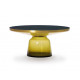 Table basse Bell jaune, cadre laiton, plateau verre noir